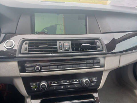 2011 BMW 5 Series 535i