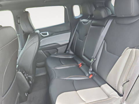 2024 Jeep Compass Latitude Lux