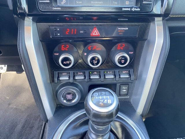 2017 Subaru BRZ Series.Yellow