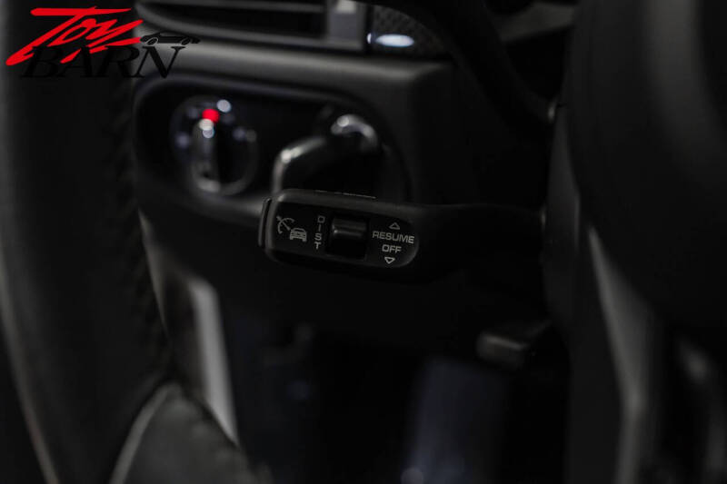 2023 Porsche Macan S