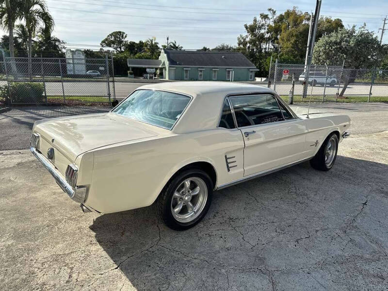 1966 Ford Mustang