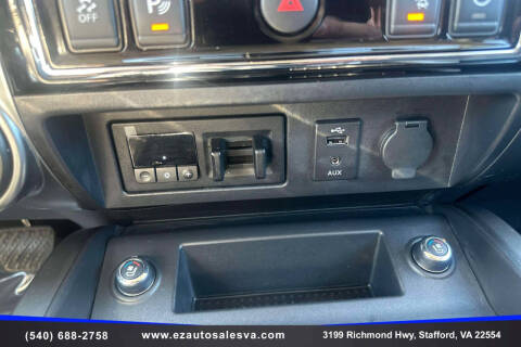 2017 Nissan Titan Platinum Reserve