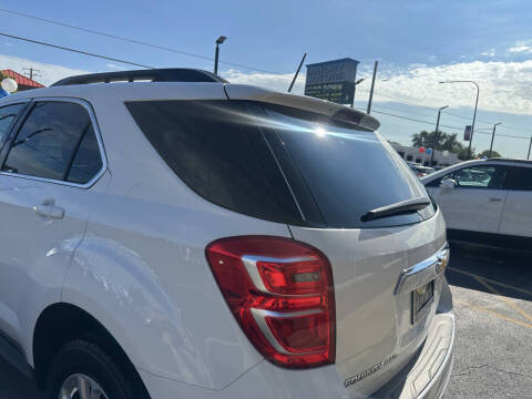 2017 Chevrolet Equinox LT