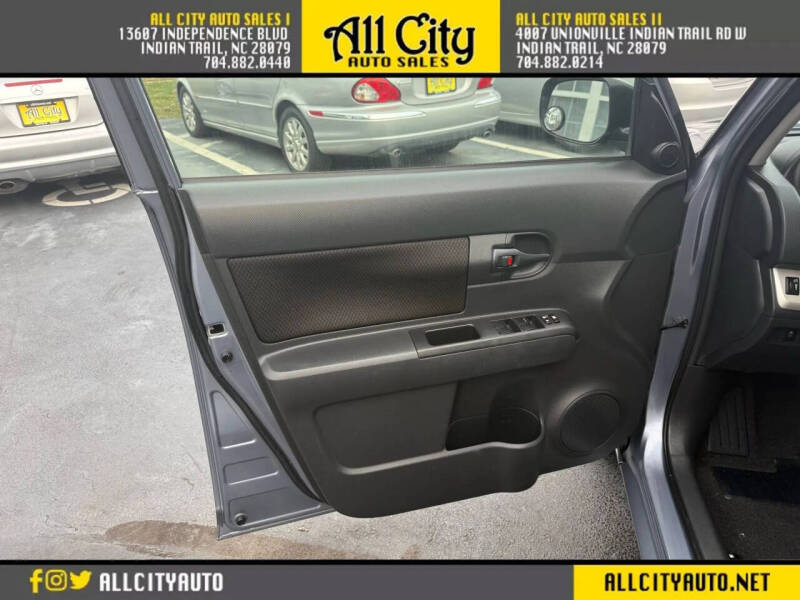 2010 Scion xB