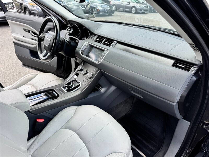 2018 Land Rover Range Rover Evoque SE