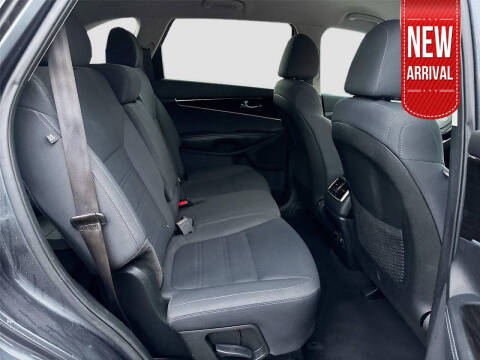 2020 Kia Sorento LX V6