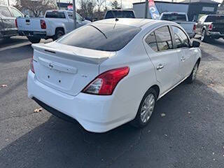 2019 Nissan Versa SV