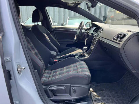 2018 Volkswagen Golf GTI