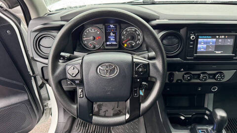 2019 Toyota Tacoma SR
