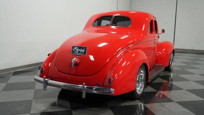 1939 Ford Deluxe