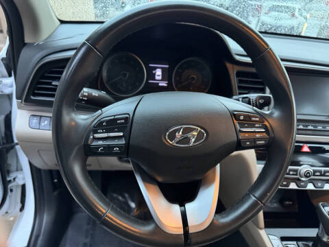 2020 Hyundai Elantra SEL