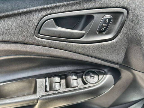 2019 Ford Escape S