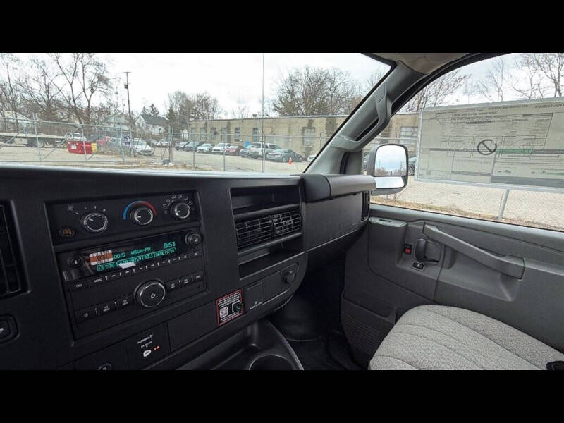2026 Chevrolet Express 2500