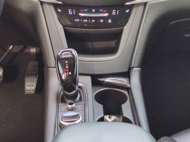 2020 Cadillac XT5 Premium Luxury