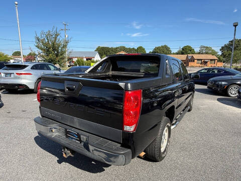 2005 Chevrolet Avalanche 1500 LS