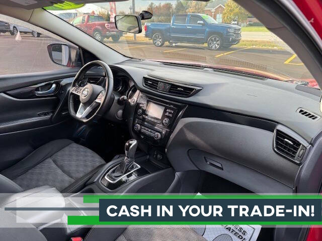 2017 Nissan Rogue Sport SV