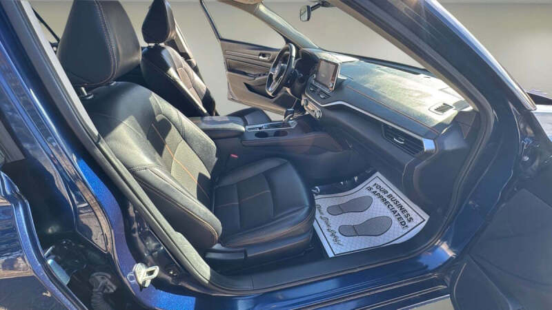 2021 Nissan Altima 2.5 SR