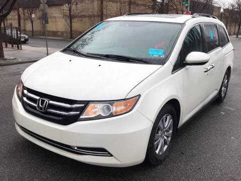 2015 Honda Odyssey for sale at BHPH AUTO SALES in Newark NJ