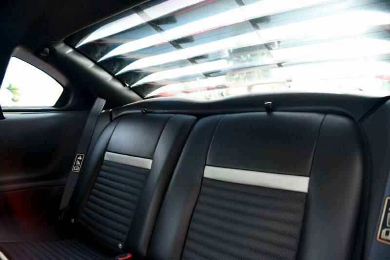 2003 Ford Mustang Mach 1 Premium