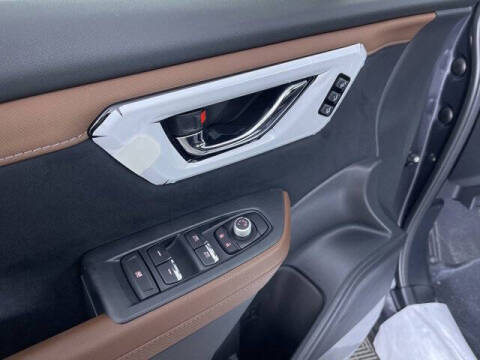 2025 Subaru Forester Touring Hybrid