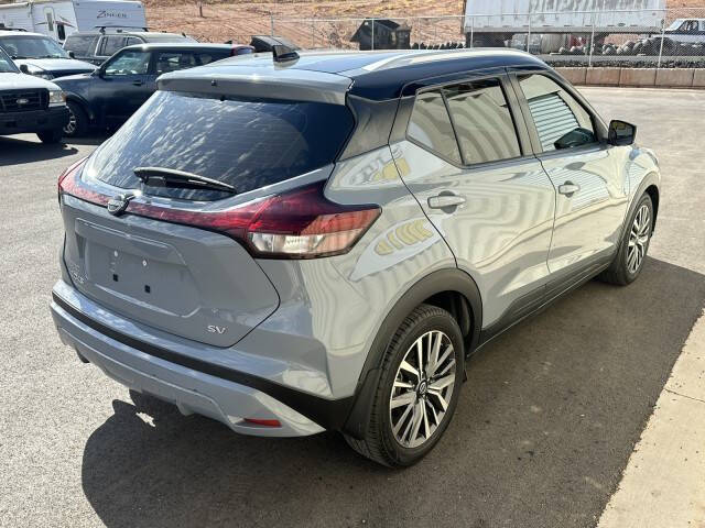 2021 Nissan Kicks SV