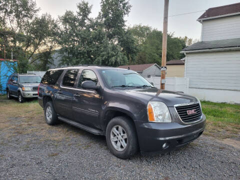 2010 GMC Yukon XL for sale at MMM786 Inc in Plains PA