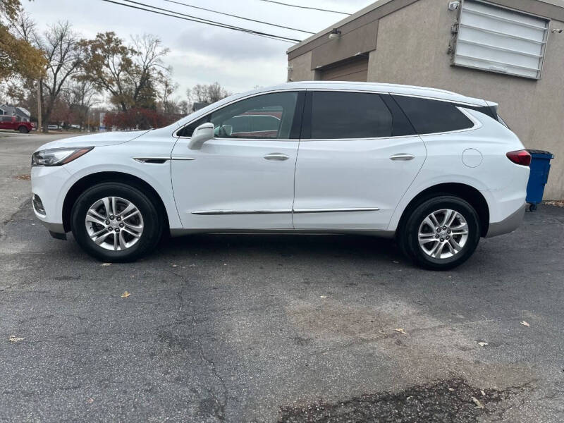 2020 Buick Enclave Essence