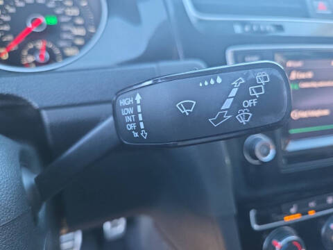 2015 Volkswagen Golf GTI SE