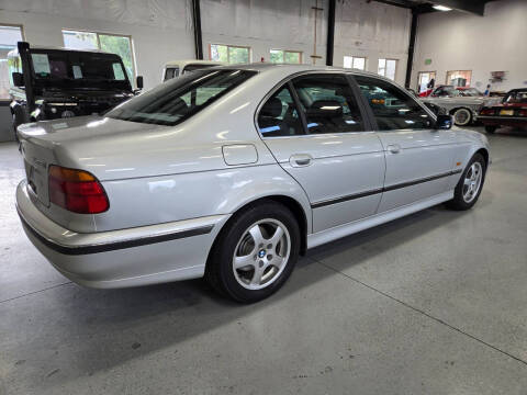 2000 BMW 5 Series 528i