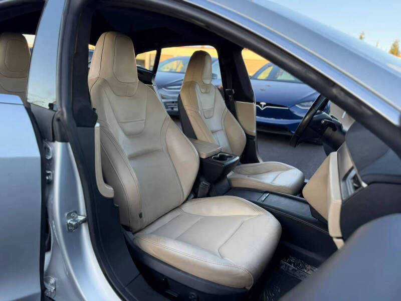2016 Tesla Model S