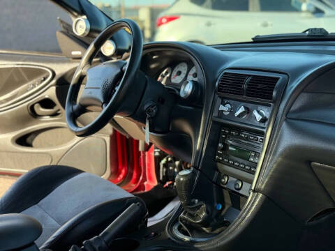 2003 Ford Mustang SVT Cobra