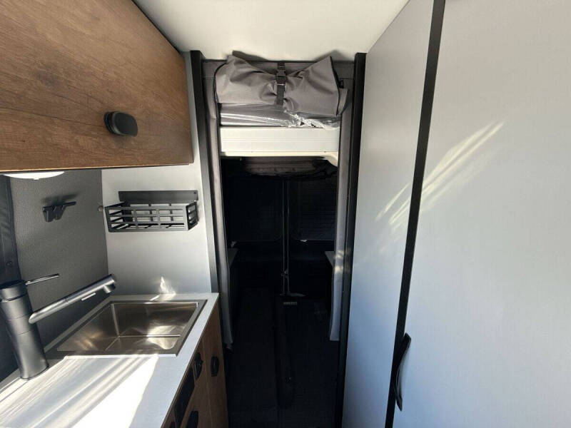 2025 Mercedes-Benz Sprinter