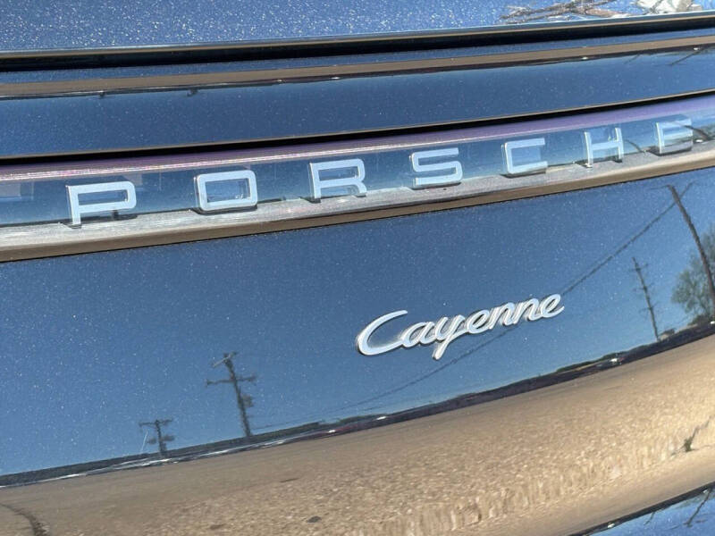 2023 Porsche Cayenne