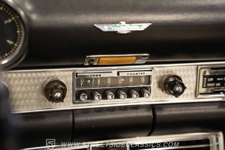 1956 Ford Thunderbird