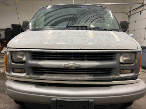 2000 Chevrolet Express G3500