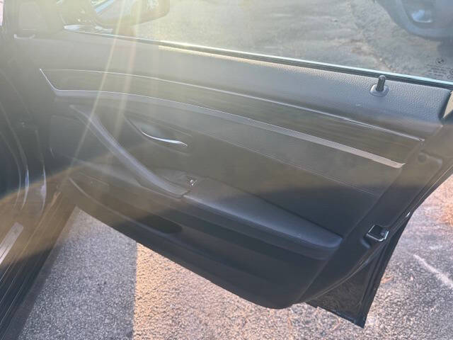 2014 BMW 5 Series 550i xDrive