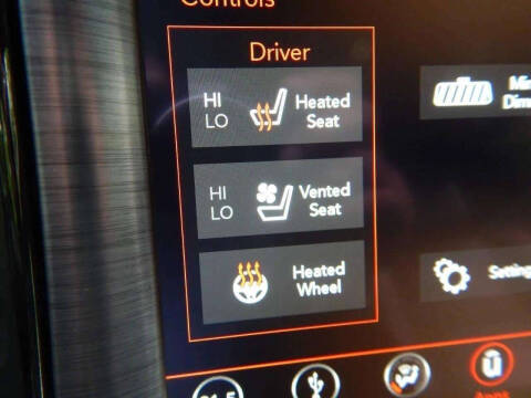 2018 Dodge Challenger SXT Plus