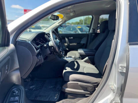 2016 GMC Acadia SLE-1