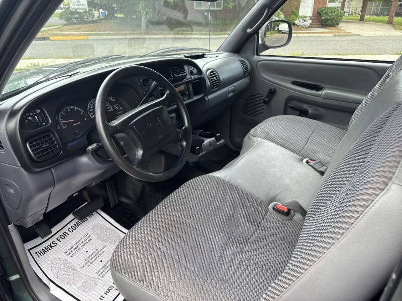 2001 Dodge Ram 1500 ST