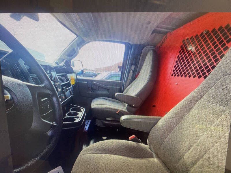 2019 Chevrolet Express 2500