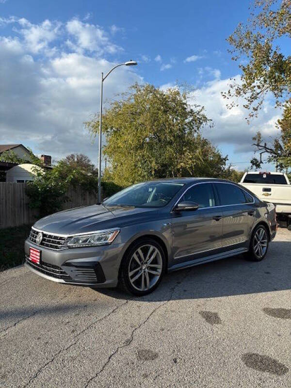 2017 Volkswagen Passat 1.8T R-Line
