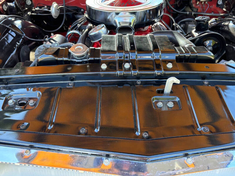 1961 Oldsmobile Starfire