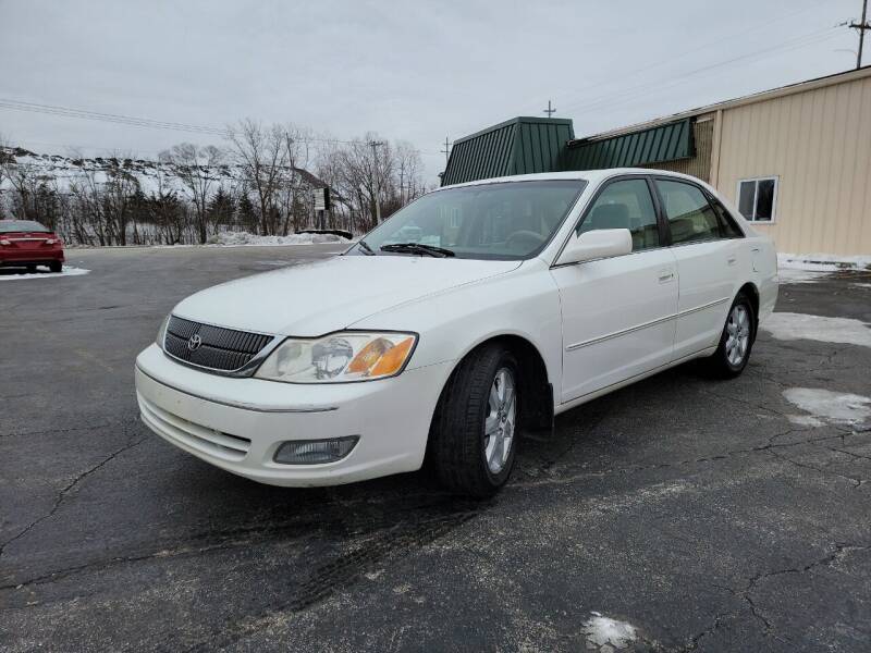 2001 Toyota Avalon for sale at Great Lakes AutoSports in Villa Park IL