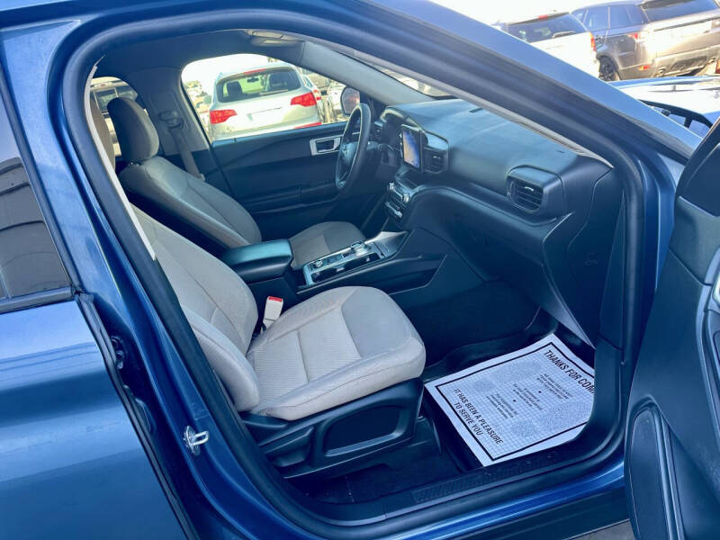 2020 Ford Explorer