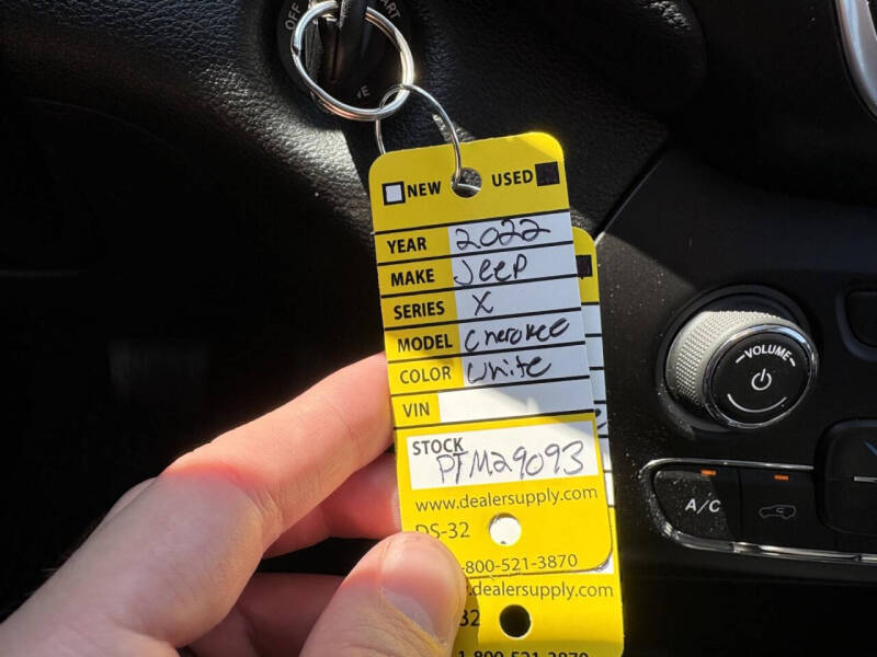 2022 Jeep Cherokee X