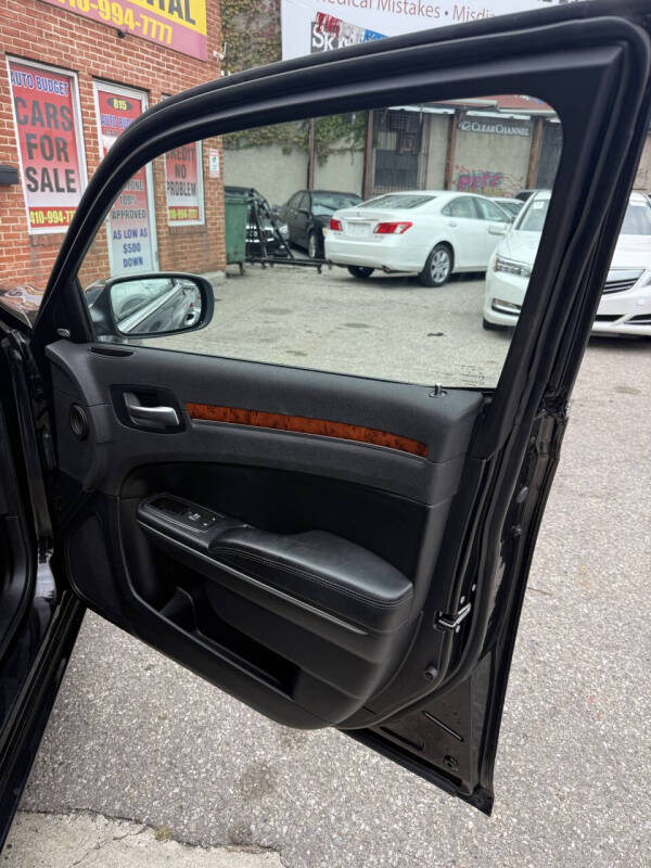 2012 Chrysler 300 Limited