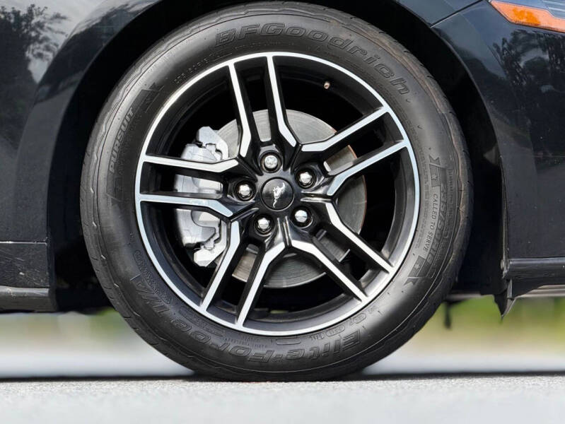 2020 Ford Mustang EcoBoost Premium