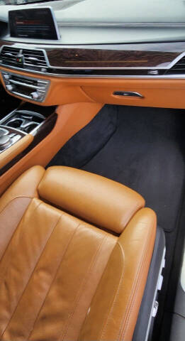 2016 BMW 7 Series 740i