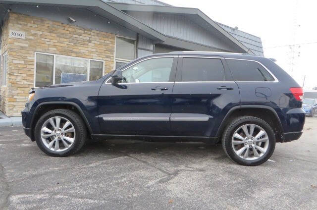 2012 Jeep Grand Cherokee null photo 8