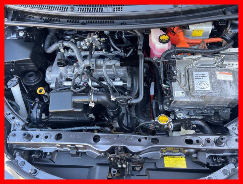 2012 Toyota Prius c Two